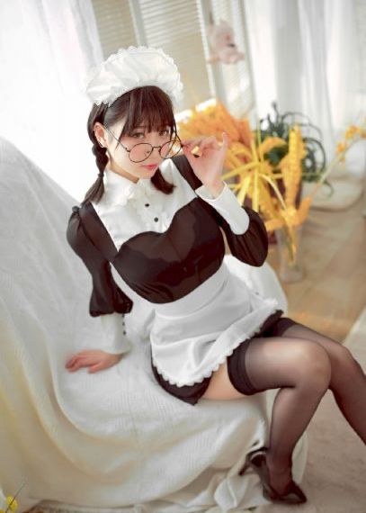 美女裸身照图片素材_剧情片在线播放