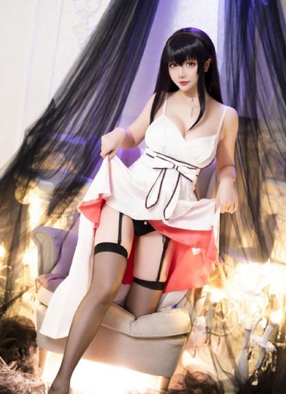 直播衣服女主播纯欲超显身材_BD韩语在线观看完整版