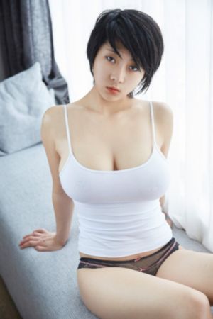 女运动员露底走光图片_BD韩语高清在线观看