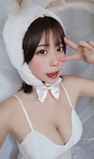 少妇荡乳情欲办公室免费视频_超清免费观看最新